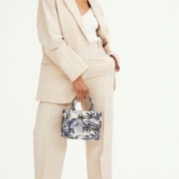 H&M BLUE TOILE SMALL HANDBAG DETACHABLE SHOULDER STRAP
BLUE/PATTERNED - Picture 16 of 16